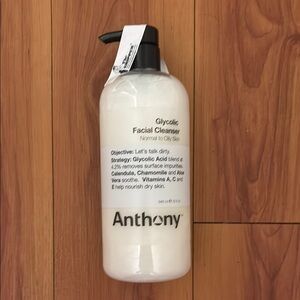 Antthony White Face Wash Luxurious Cleanse